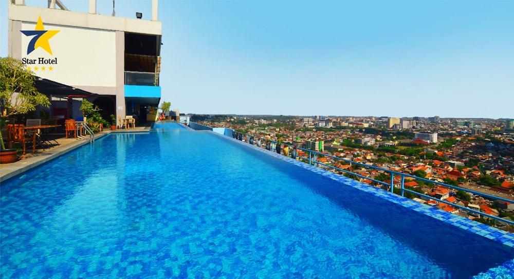 Star Hotel Σεμαράνγκ Εξωτερικό φωτογραφία