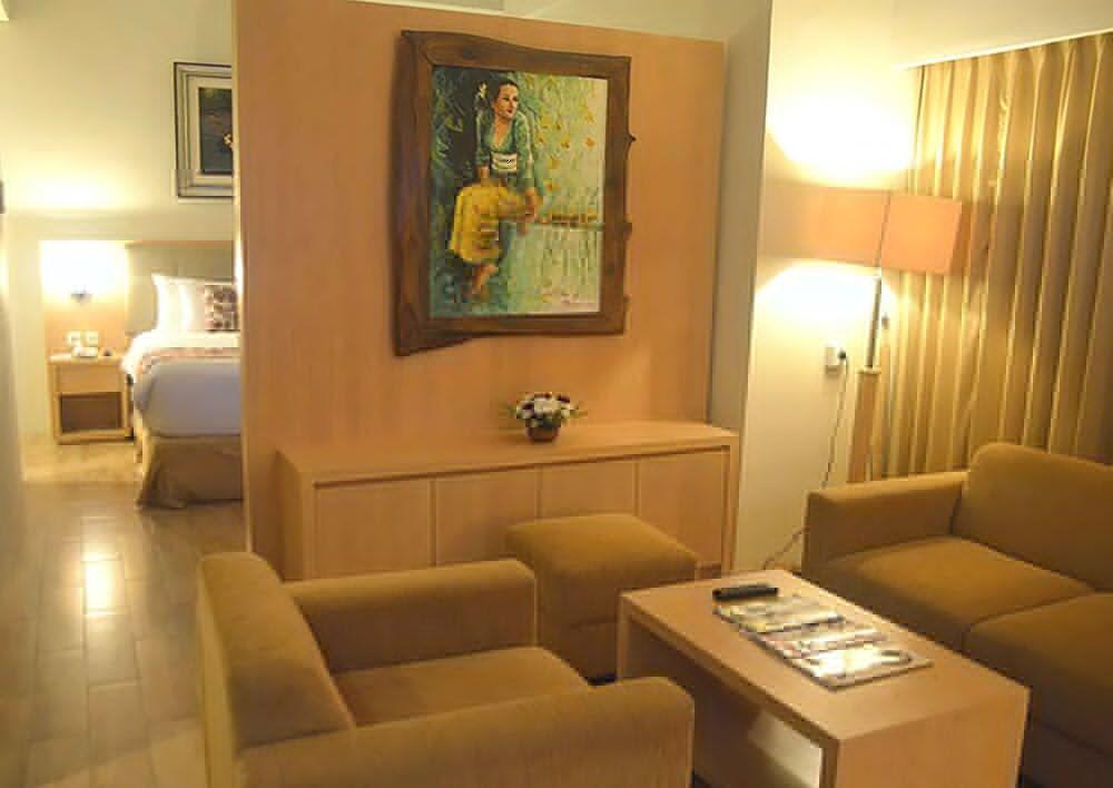 Star Hotel Σεμαράνγκ Εξωτερικό φωτογραφία